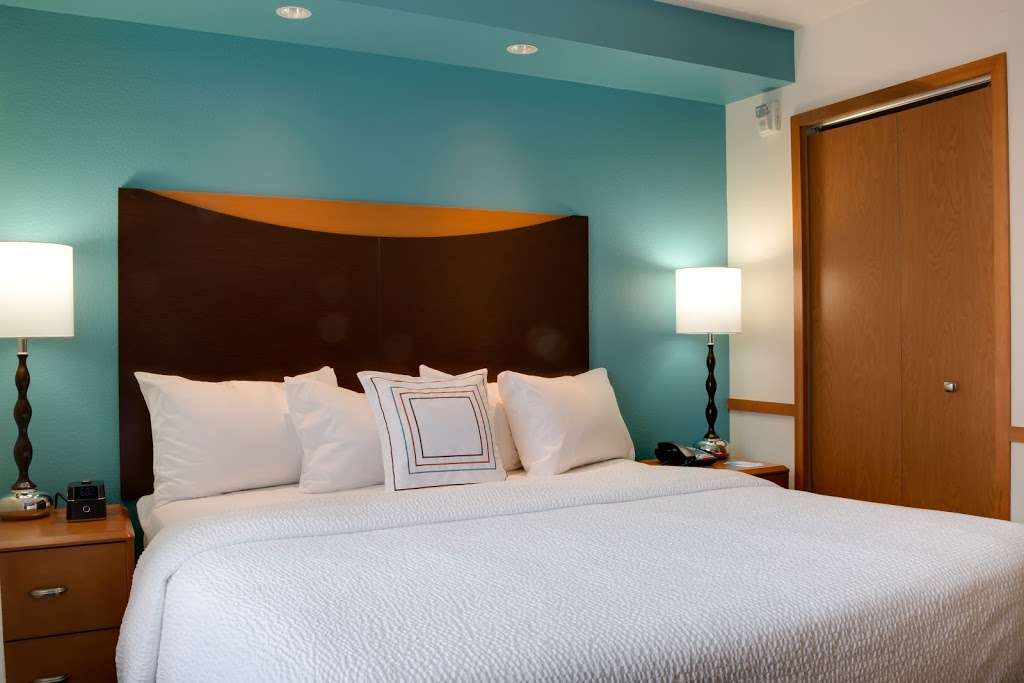 Fairfield Inn & Suites by Marriott Titusville Kennedy Space Cent | 4735 Helen Hauser Blvd, Titusville, FL 32780, USA | Phone: (321) 385-1818