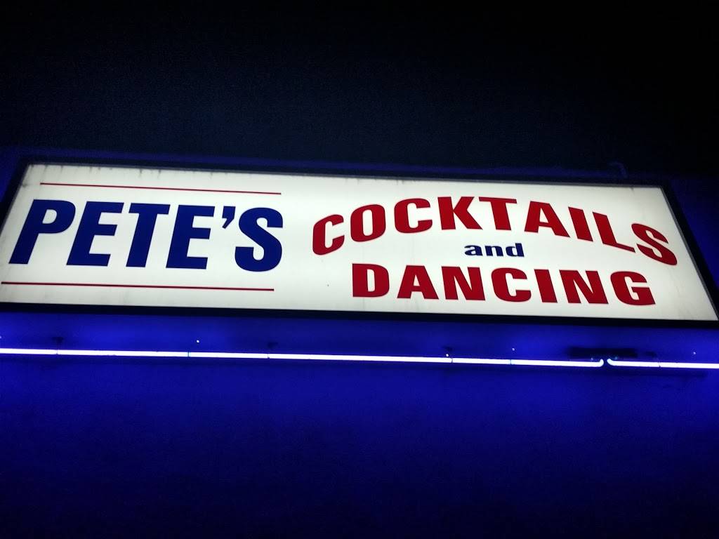 Petes Cocktail Lounge | 3600 Main St, San Diego, CA 92113 | Phone: (619) 233-4393