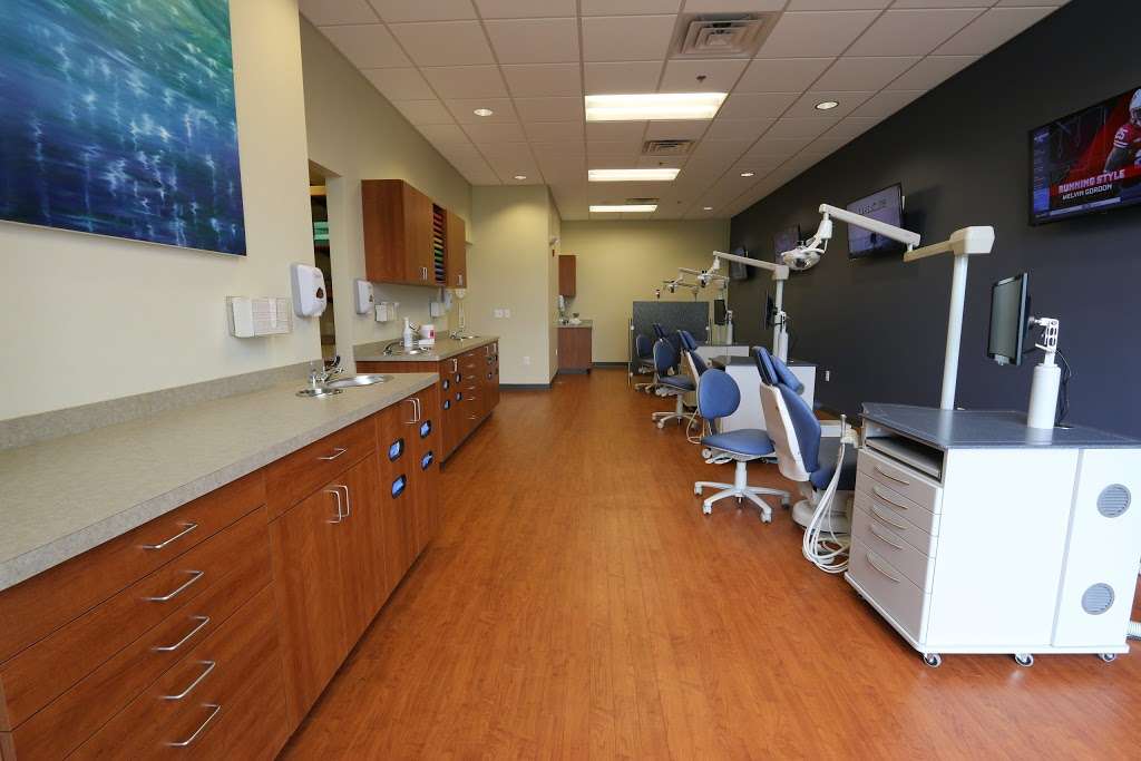Valeri Orthodontics | 9020 76th St B, Pleasant Prairie, WI 53158 | Phone: (262) 577-5242