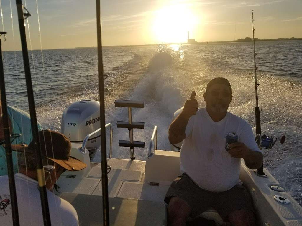 Blue Water Fishing Charter Adventures | 15333 s E Hwy 25, Weirsdale, FL 32195, USA | Phone: (352) 260-8577