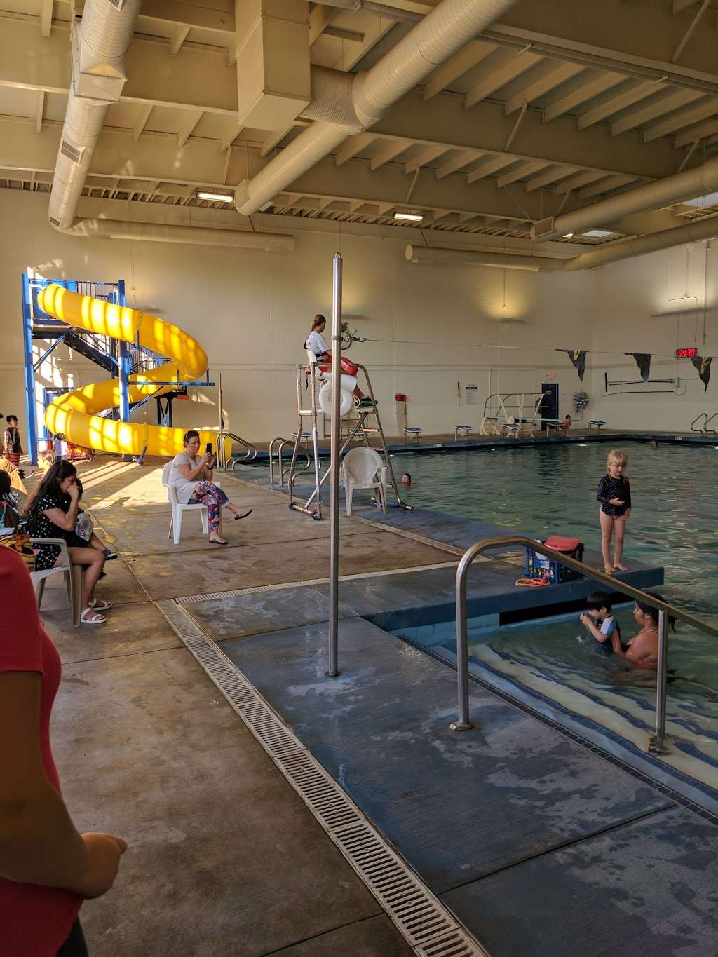 Pleasant Valley Aquatic Center | 1030 Temple Ave, Camarillo, CA 93010, USA | Phone: (805) 987-8198