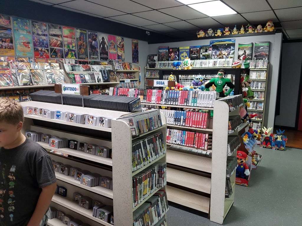 Bowsers Basement | 186 Broadway, Taunton, MA 02780, USA | Phone: (508) 386-2360