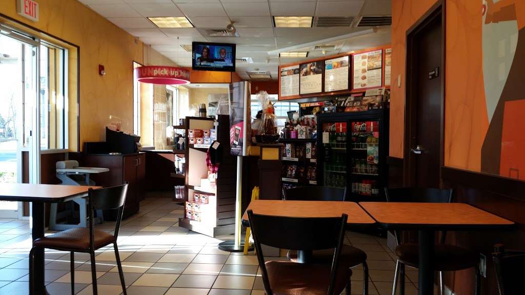 Dunkin | 547 East Central Street, Franklin, MA 02038, USA | Phone: (508) 541-6299