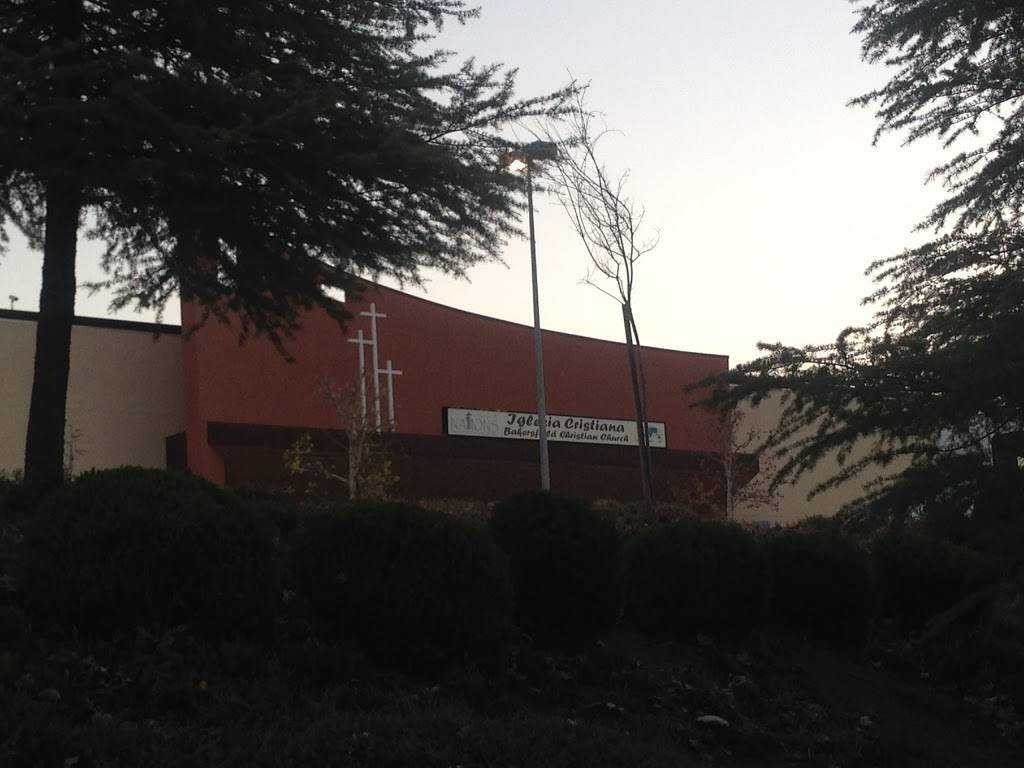 Bakersfield Christian Church - Iglesia Cristiana de Bakersfield | 3200 Bernard St, Bakersfield, CA 93306, USA | Phone: (661) 872-2783