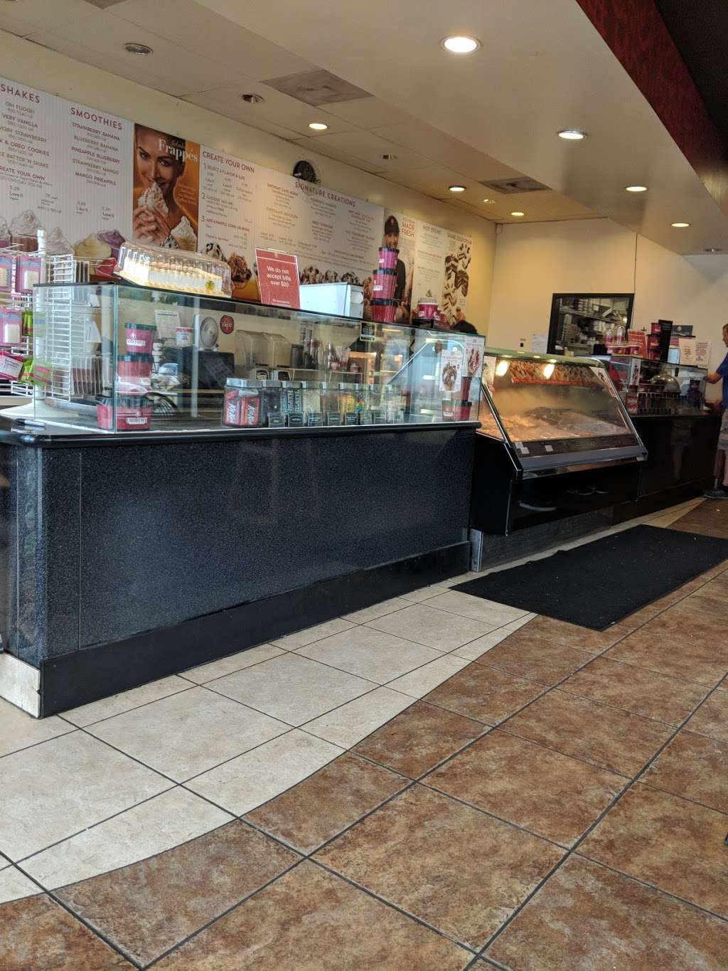 Cold Stone Creamery | 6935 75th St Ste A, Kenosha, WI 53142 | Phone: (262) 948-8112