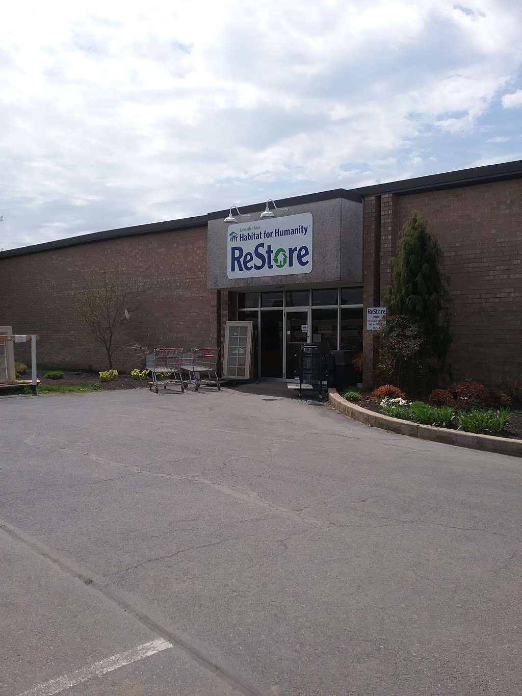 Lancaster Habitat for Humanity ReStore | 155 Independence Ct, Lancaster, PA 17601, USA | Phone: (717) 293-0250