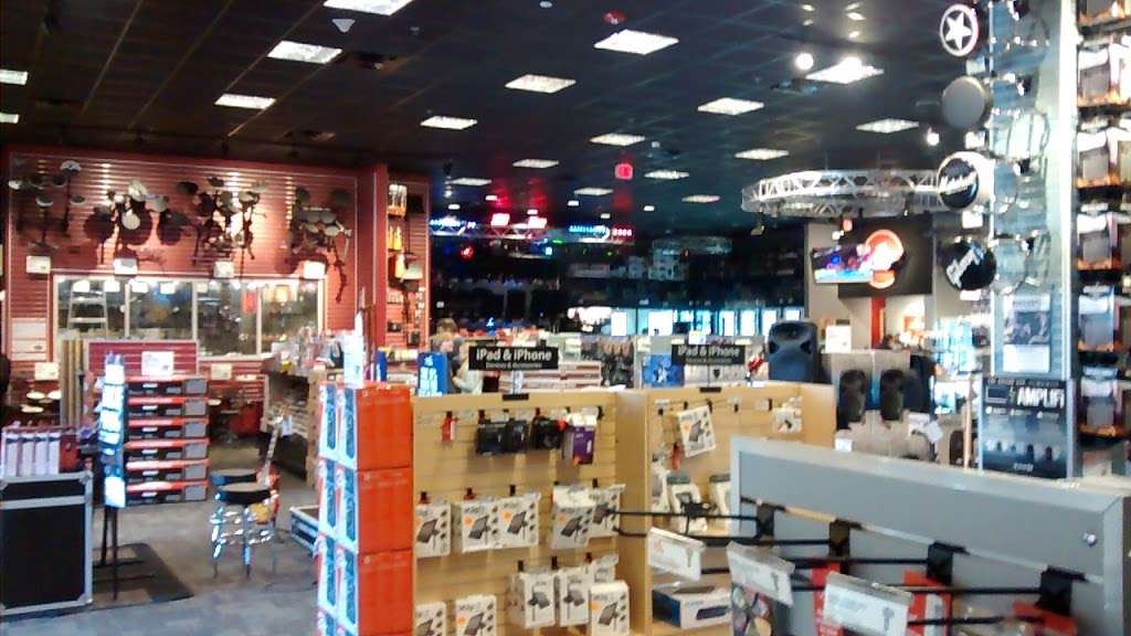 Guitar Center | 12402 S Orange Blossom Trail #1, Orlando, FL 32837 | Phone: (407) 251-6659