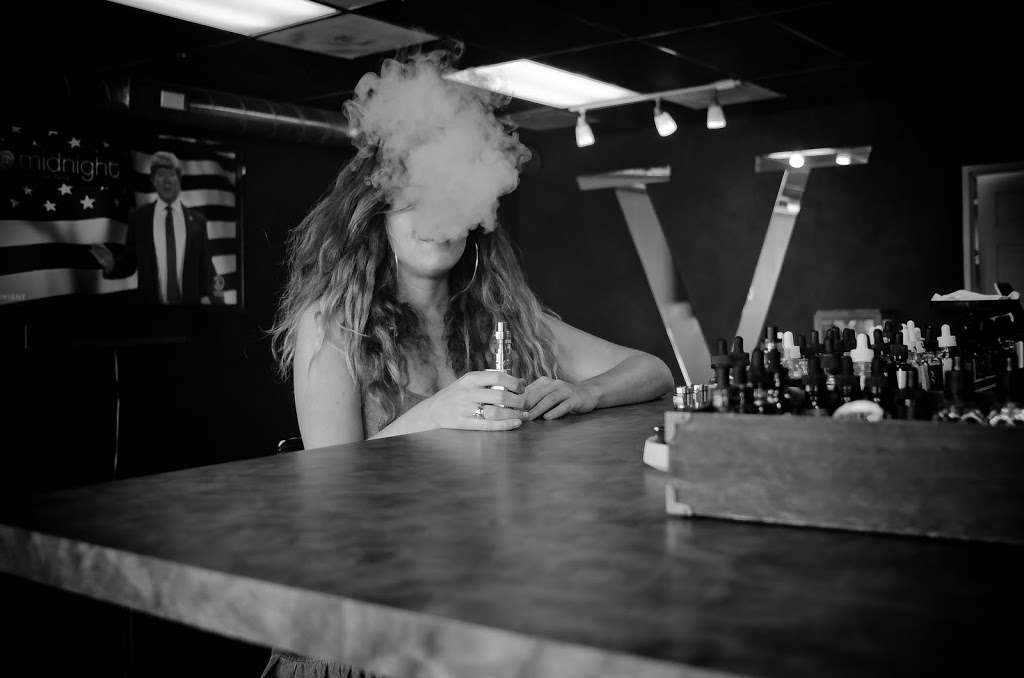 V For Vape | 1727 N Vermont Ave #210, Los Angeles, CA 90027, USA | Phone: (323) 928-2148