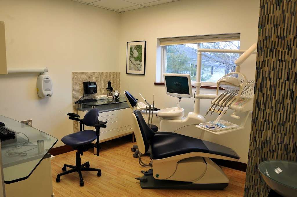 The Center for Cosmetic Dentistry | 147 Underhill Ave, West Harrison, NY 10604, USA | Phone: (914) 761-8229