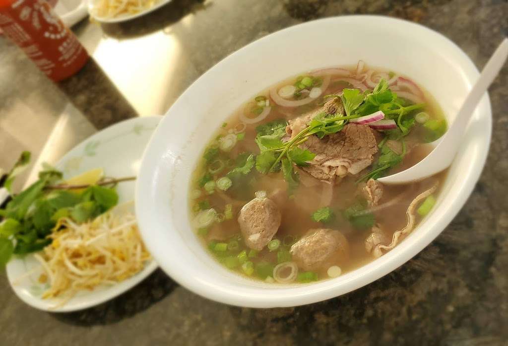 Pho VN Bistro | 8839 Culebra Rd, San Antonio, TX 78251 | Phone: (210) 251-2378