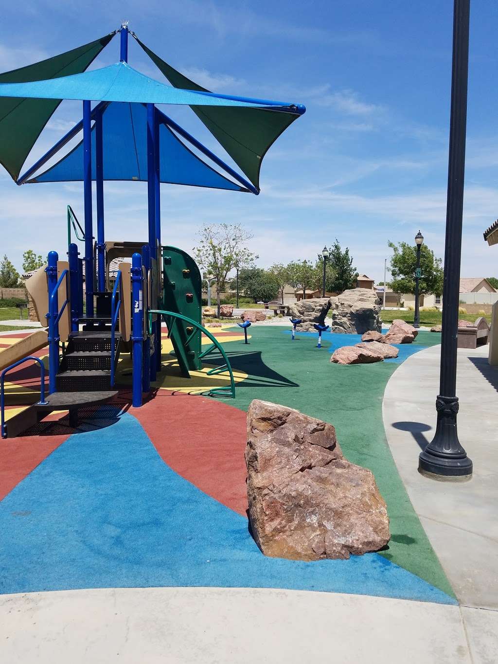 Las Haciendas Park | 16000 Papago Pl, Victorville, CA 92394 | Phone: (760) 955-5271