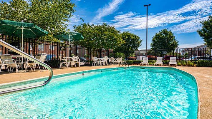 Mission College Apartments | 1300 Lead St, Norfolk, VA 23504, USA | Phone: (757) 640-1300