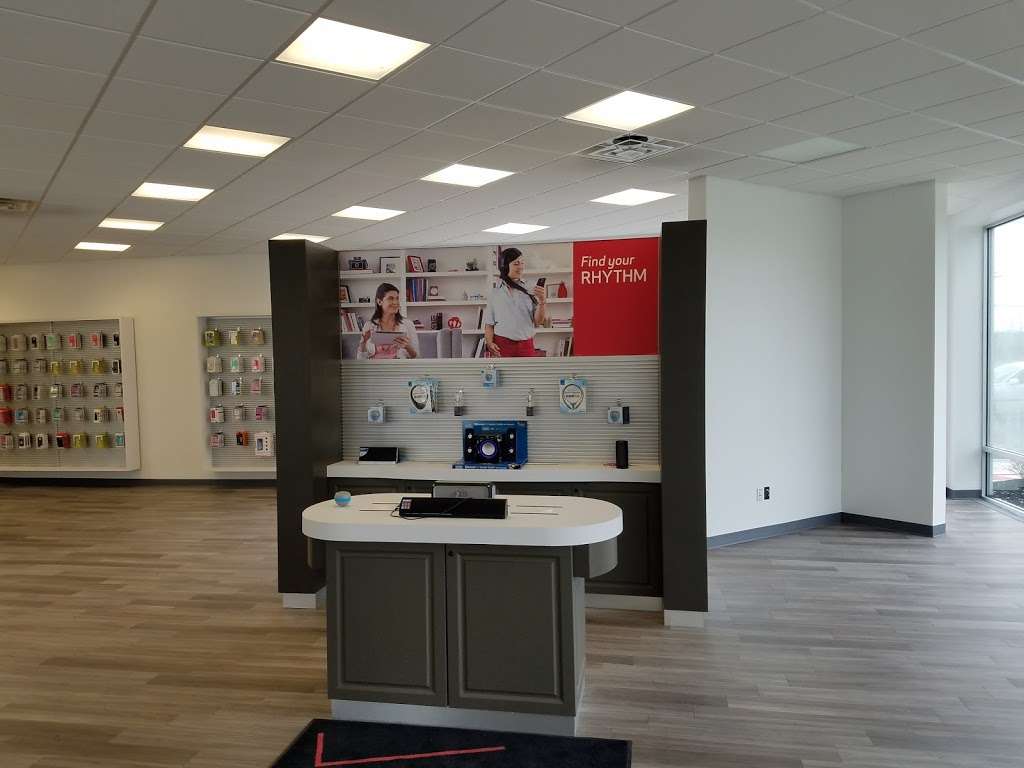 Verizon Authorized Retailer / RW - Glassboro, Nj | 1050 Delsea Dr, Glassboro, NJ 08028, USA | Phone: (856) 956-3755