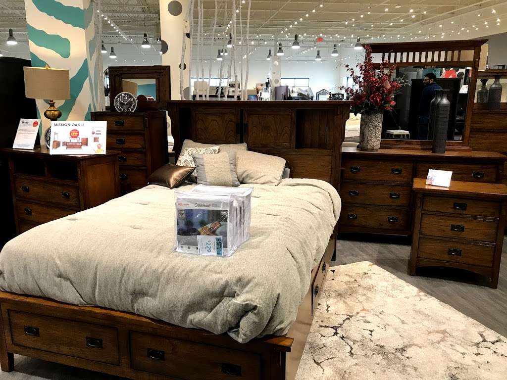 Bob’s Discount Furniture and Mattress Store | 92 Cluff Crossing Rd, Salem, NH 03079, USA | Phone: (603) 893-2010