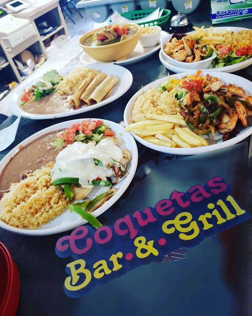 Coquetas bar & grill | 3333 West Ave, San Antonio, TX 78213, USA | Phone: (210) 541-9964