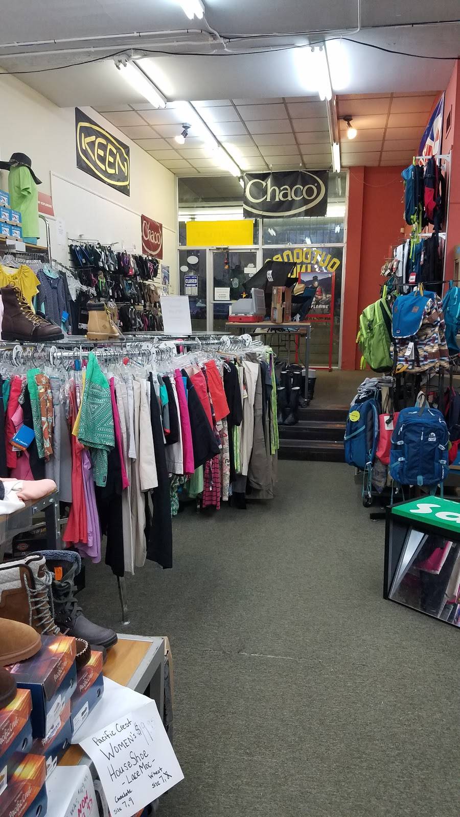 Outdoors Inc Outlet | 3421 Summer Ave, Memphis, TN 38122, USA | Phone: (901) 323-7876