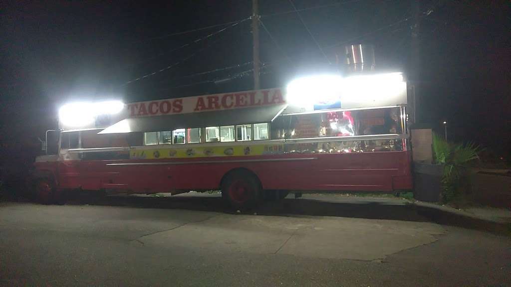 Tacos Arcelia | 9362 Long Point Rd, Houston, TX 77055