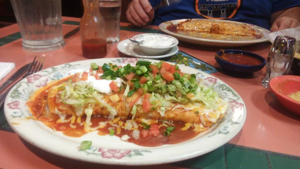La Isla Bonita Mexican Restaurant | 302 NE 122nd Ave, Portland, OR 97230, USA | Phone: (503) 252-3460