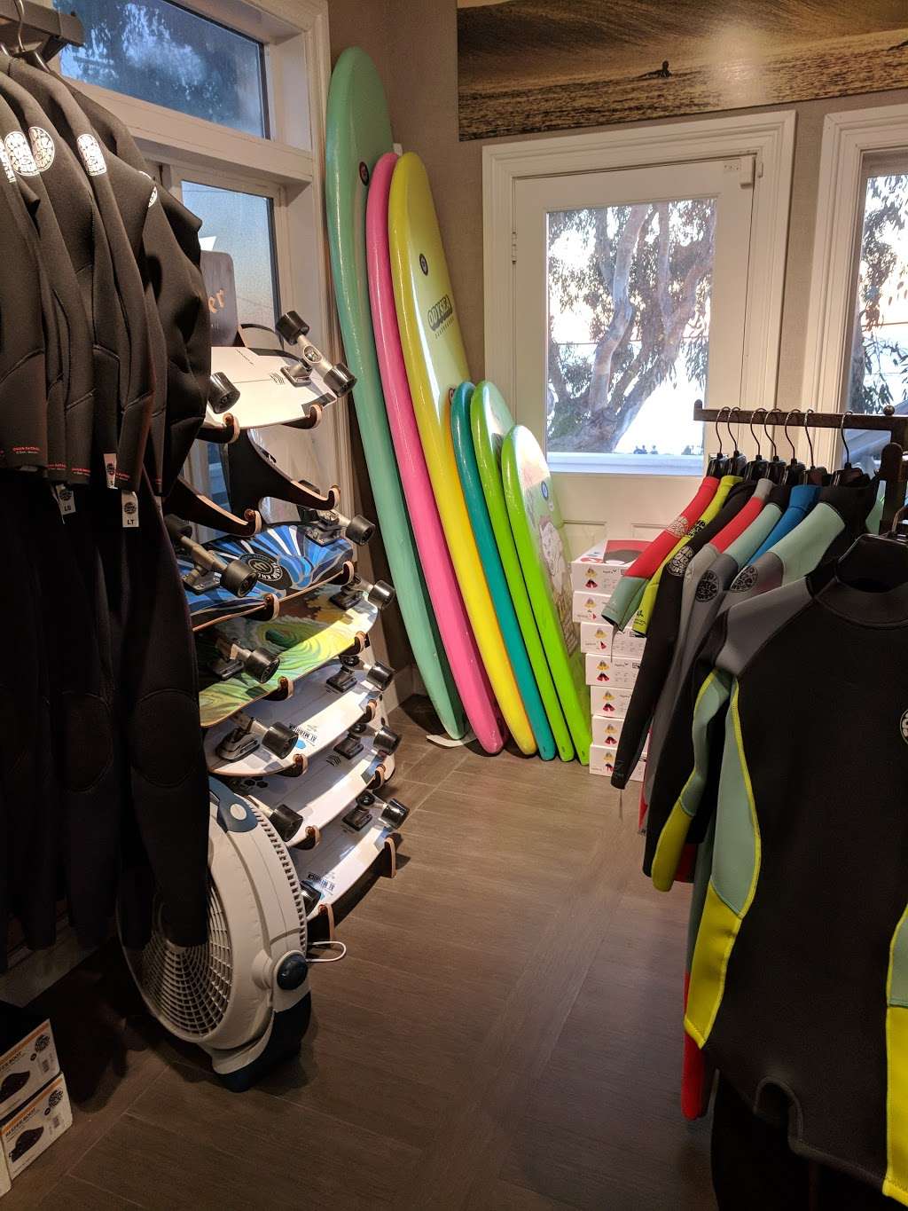 Rip Curl - Laguna Beach | 2966, 1099 S Coast Hwy, Laguna Beach, CA 92651 | Phone: (949) 715-4885