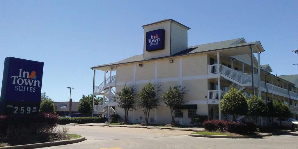 InTown Suites Extended Stay Houston TX - Westchase | 3100 W Sam Houston Pkwy S, Houston, TX 77042, USA | Phone: (713) 780-8200