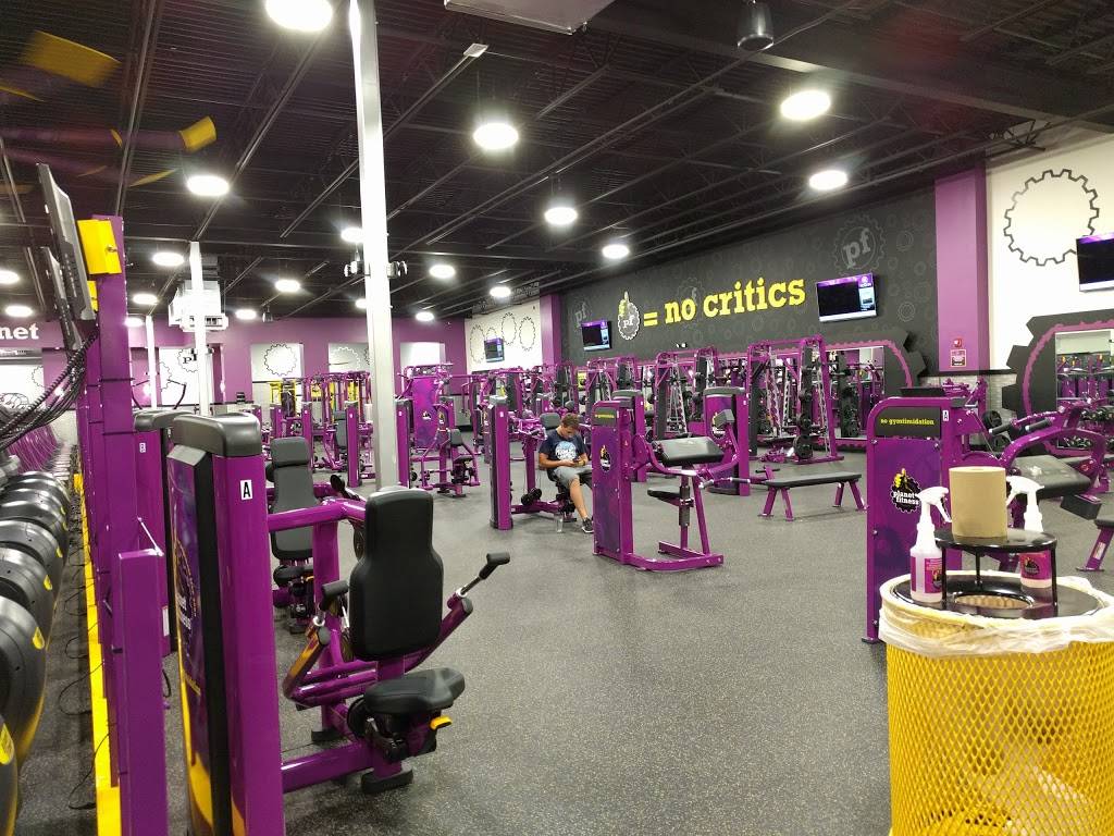 Planet Fitness | 7521 Watson Rd, Webster Groves, MO 63119, USA | Phone: (314) 325-3009