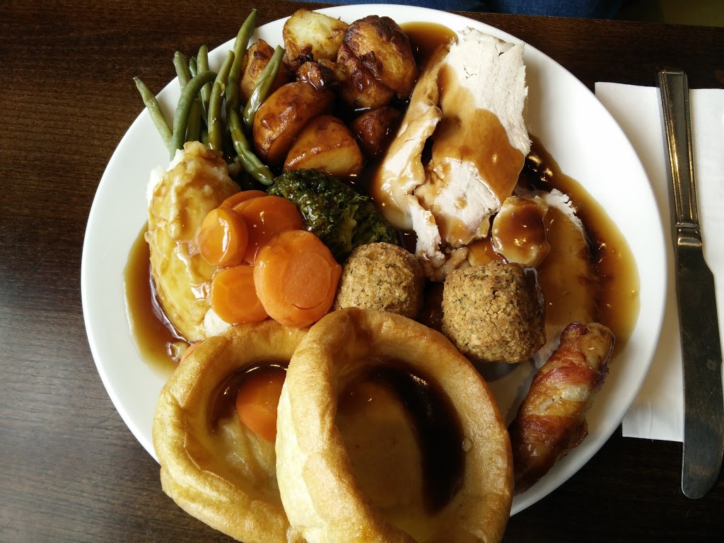 Myllet Arms - Pub & Carvery | 94 Western Ave, Perivale, Greenford UB6 8TE, UK | Phone: 020 8997 4624