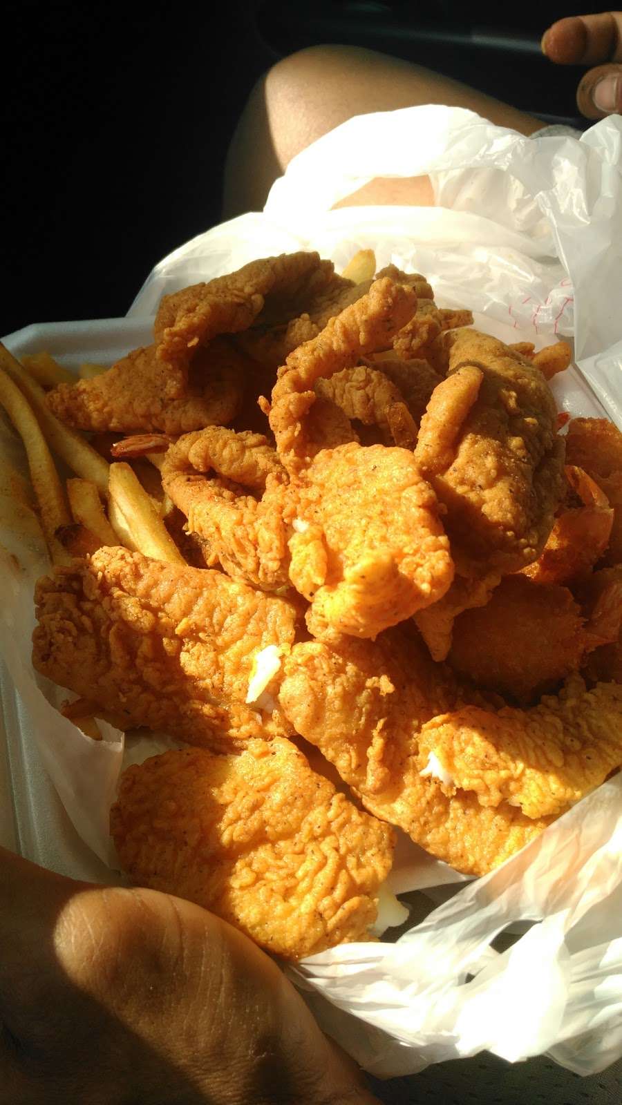 Bobs Carry Out Pile Em Up | 3422 Statesville Ave, Charlotte, NC 28206 | Phone: (704) 918-2264