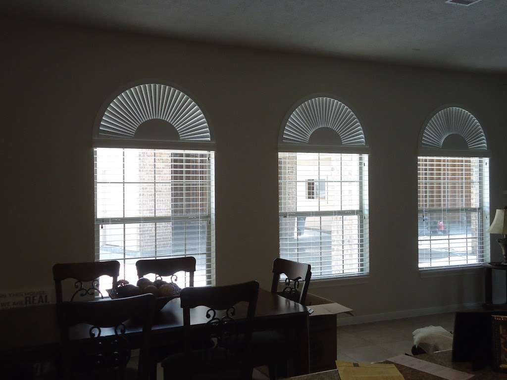 Budget Blinds of League City | 8015 Farm-To-Market 517 Road West, Dickinson, TX 77539, USA | Phone: (281) 534-2426