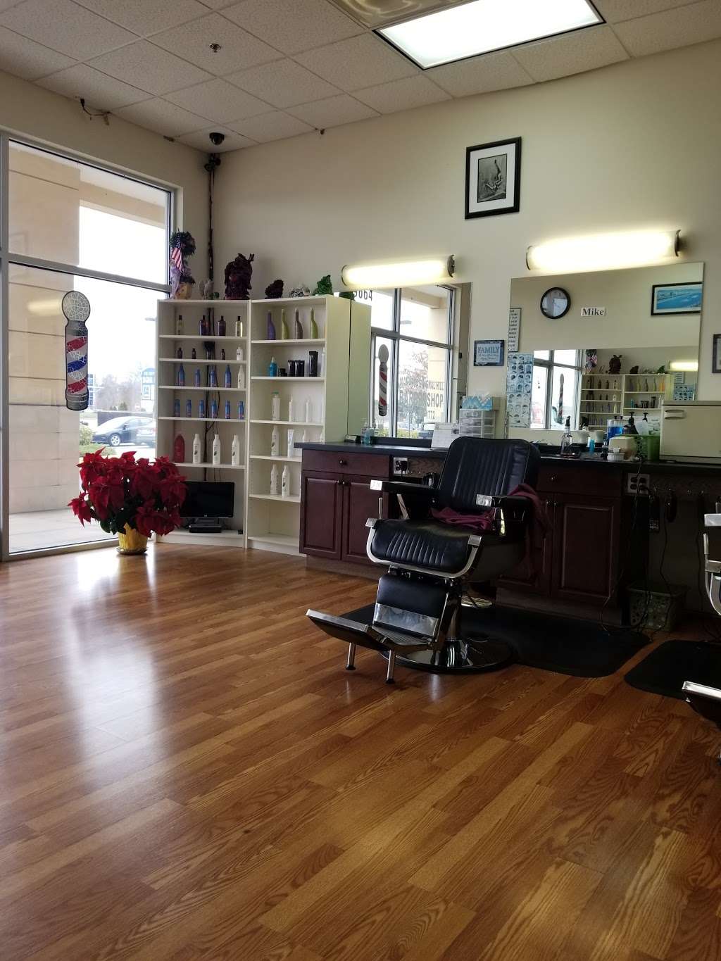 Manassas Signal Hill Barber Shop | 9664 Liberia Ave, Manassas, VA 20110 | Phone: (703) 257-1772