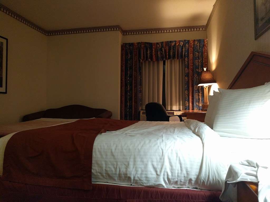 Aspire Hotel and Suites | 2632 Emmitsburg Rd, Gettysburg, PA 17325, USA | Phone: (717) 334-2755