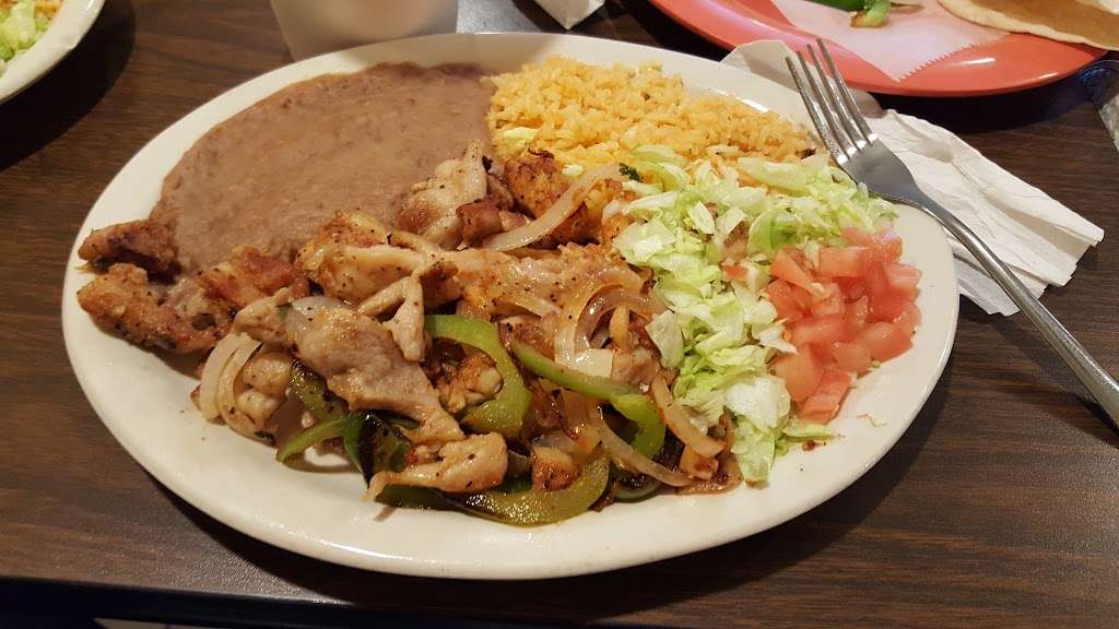 Don Jose Mexican Cafe Restaurant | 955 Pleasanton Rd Ste 101, San Antonio, TX 78214, USA | Phone: (210) 921-6080