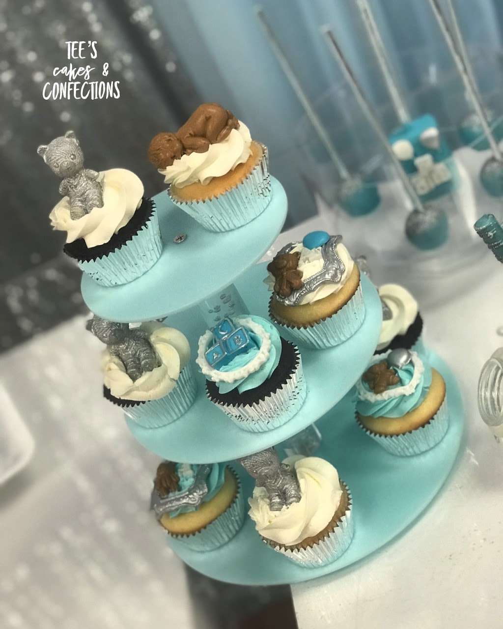 Tees Cakes and Confections | 16150 S Cicero Ave #8, Oak Forest, IL 60452 | Phone: (708) 465-1206