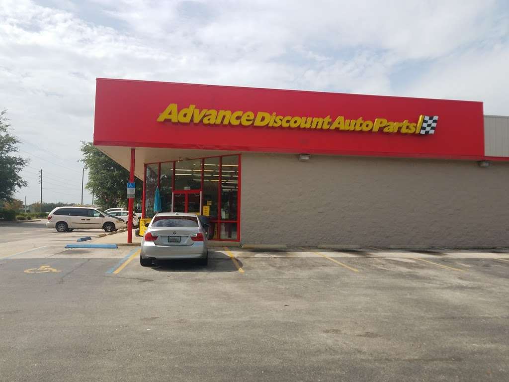 Advance Auto Parts | 16444 Commerce Plaza Dr, Clermont, FL 34714, USA | Phone: (352) 394-3210