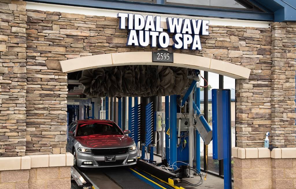 Tidal Wave Auto Spa of Kernersville | 1121 S Main St, Kernersville, NC 27284, USA | Phone: (706) 938-0991