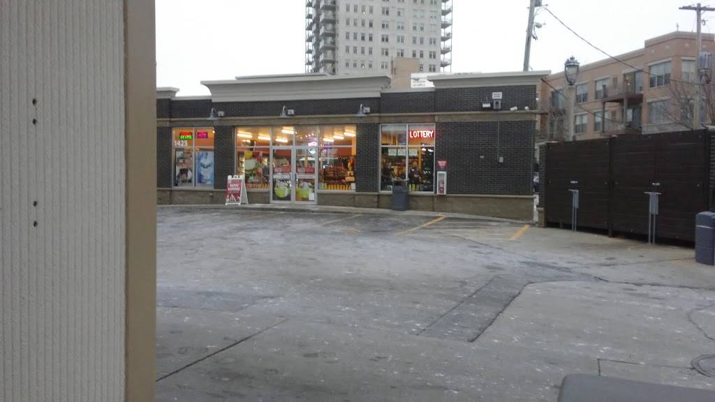 Jetz Convenience Center MKE | 1425 N Farwell Ave, Milwaukee, WI 53202, USA | Phone: (414) 278-8858