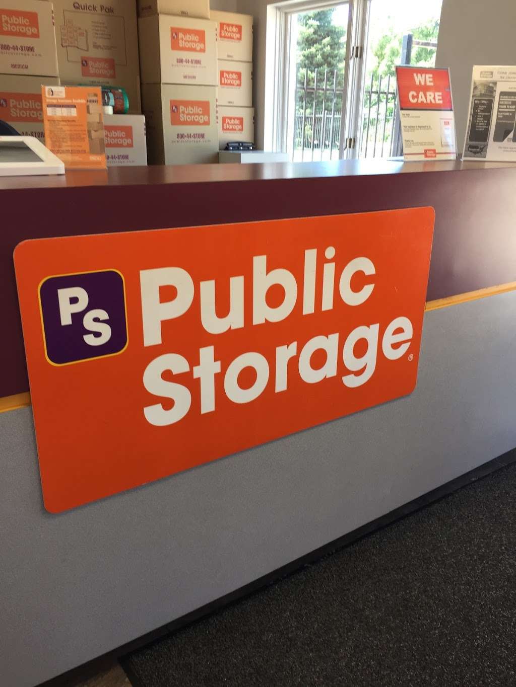 Public Storage | 143 E Lake Cook Rd, Palatine, IL 60074 | Phone: (224) 634-6937