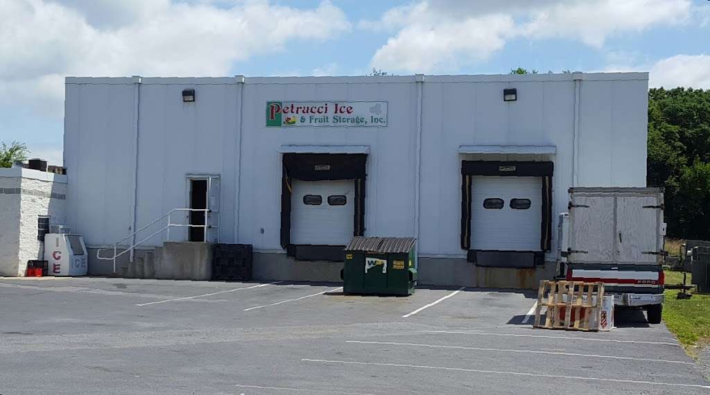 Petrucci Ice & Fruit Storage | 3090 Hedgesville Rd, Martinsburg, WV 25403, USA | Phone: (304) 754-4812