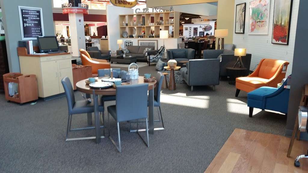 Nebraska Furniture Mart | 1601 Village West Pkwy, Kansas City, KS 66111, USA | Phone: (800) 359-1200