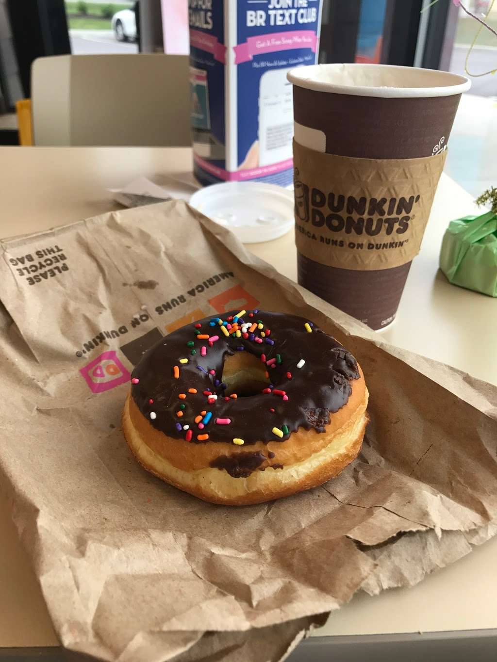 Dunkin | 42 Vantage View Dr, Falling Waters, WV 25419 | Phone: (304) 274-6187