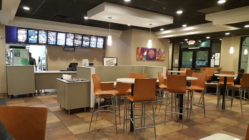 Taco Bell | 1485 N Montebello Blvd, Montebello, CA 90640, USA | Phone: (323) 721-3666