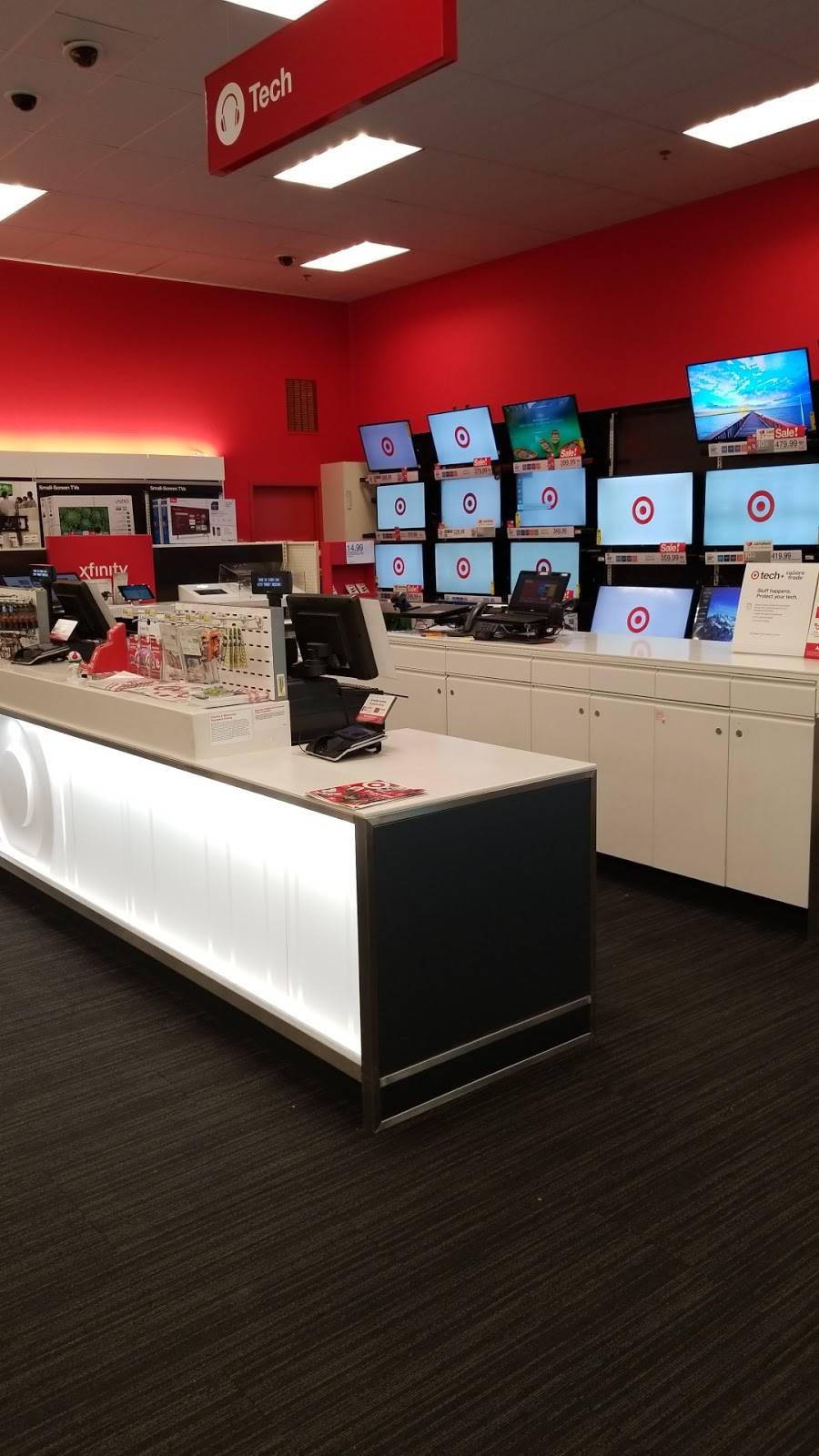 Target Mobile | 3601 Highway 100 S, St Louis Park, MN 55416, USA | Phone: (952) 926-8855