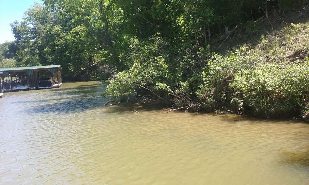 Terrys Marina | 14131 Pine Harbor Rd, Charlotte, NC 28278, USA | Phone: (704) 588-0418