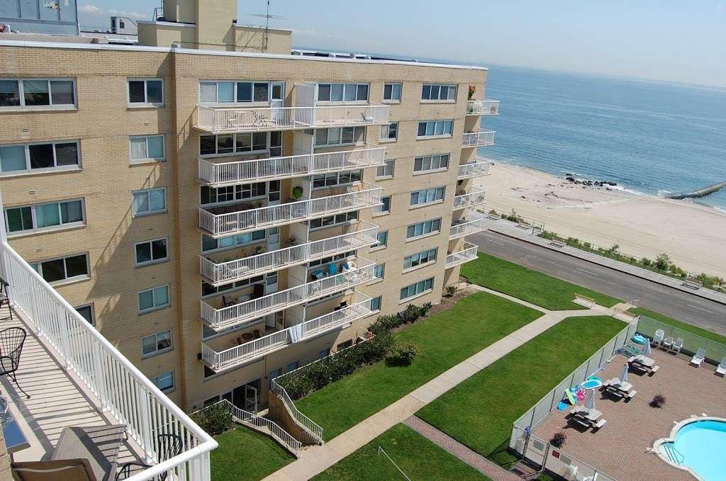 Sea Verge Apartments | 385 Ocean Blvd, Long Branch, NJ 07740 | Phone: (732) 571-0525