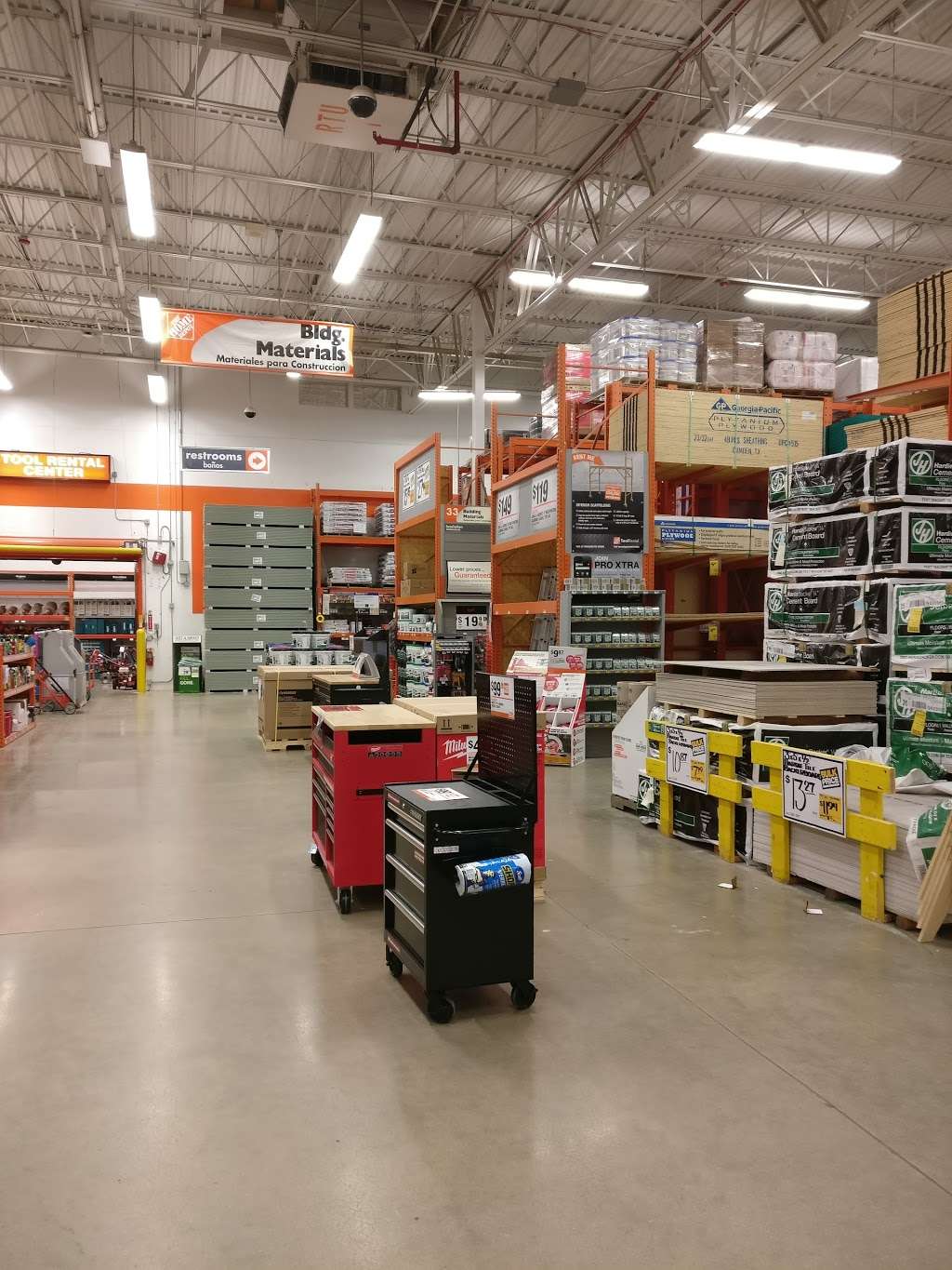 The Home Depot | 105 N Weber Rd, Bolingbrook, IL 60490, USA | Phone: (630) 771-1109
