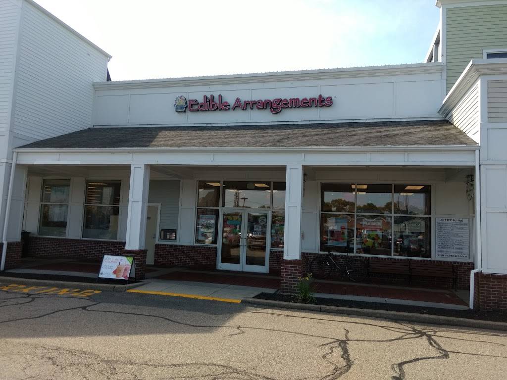 Edible Arrangements | 95 Washington St, Canton, MA 02021, USA | Phone: (781) 821-5400