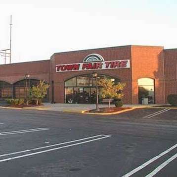 Town Fair Tire | 166 Daniel Webster Hwy, Nashua, NH 03060, USA | Phone: (603) 891-4035