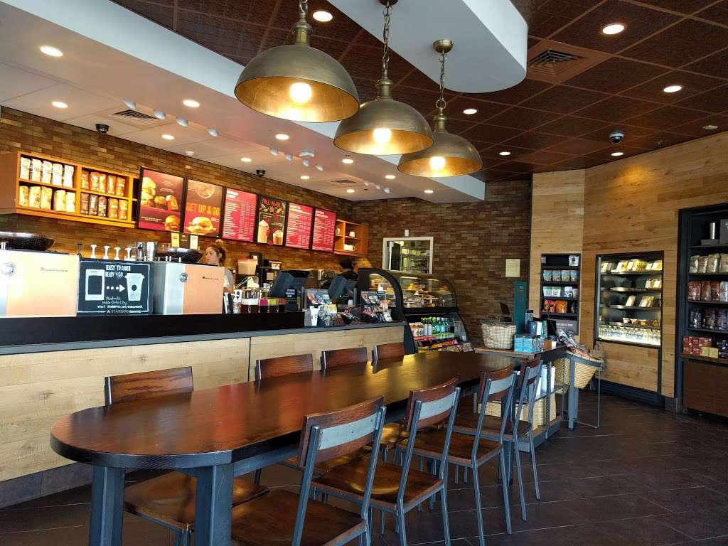 Starbucks | 8499 W, Ogden Ave, Lyons, IL 60534, USA | Phone: (708) 442-2532