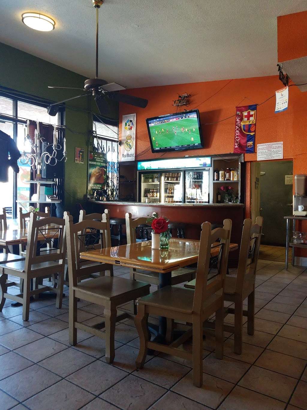 Restaurante Y Pupuseria La Ceiba | 4606 E Alondra Blvd, Compton, CA 90221 | Phone: (310) 885-3214
