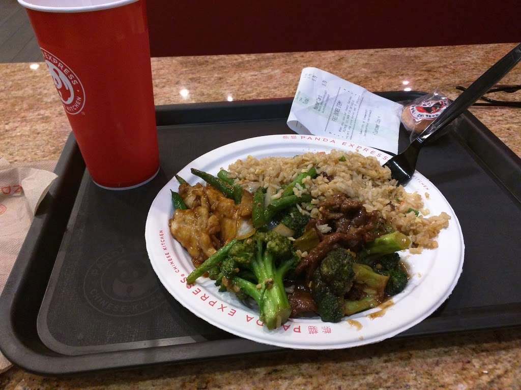 Panda Express | 31880 Castaic Rd, Castaic, CA 91384 | Phone: (661) 607-0117