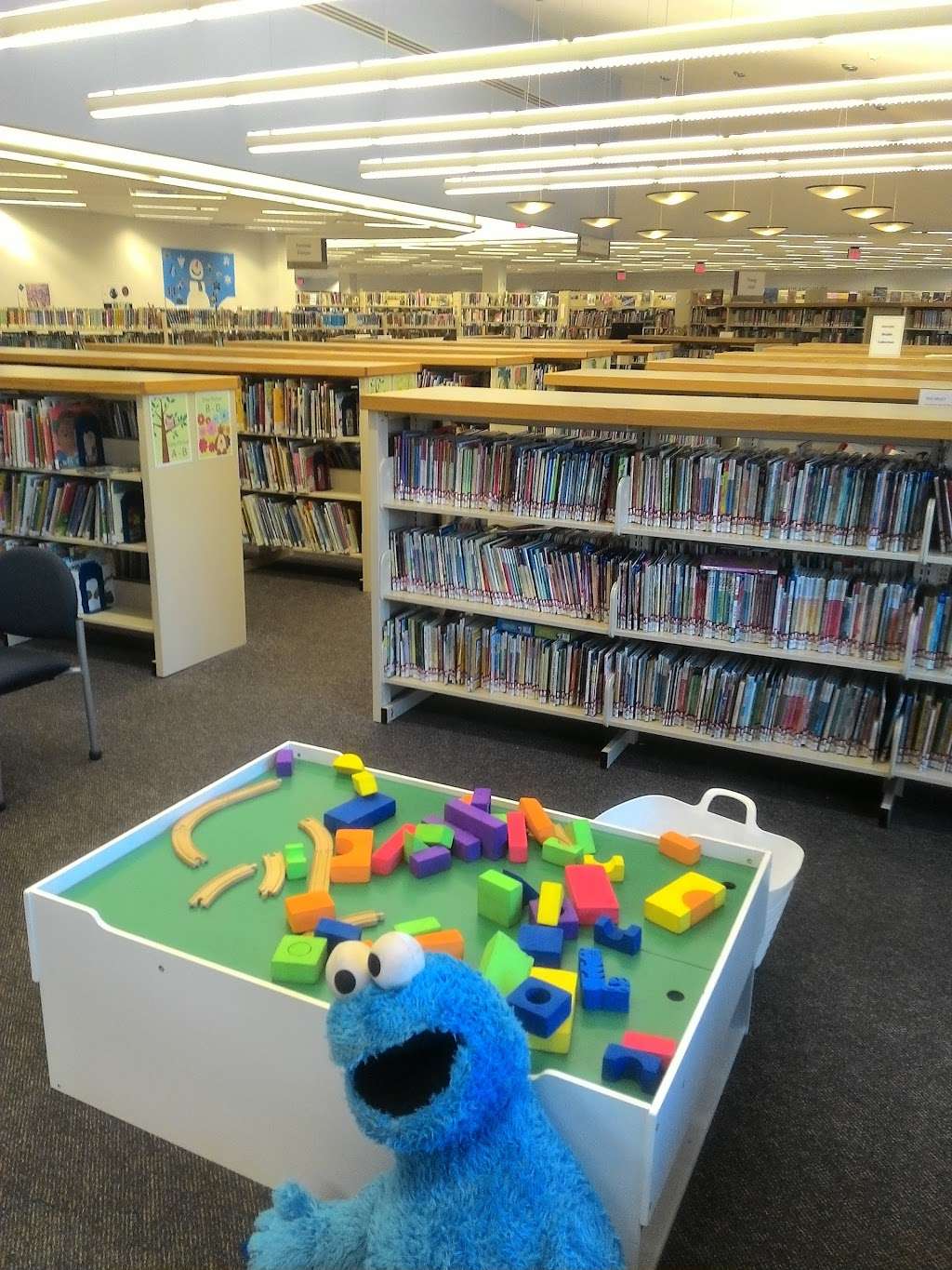 Free Library of Northampton Township | 25 Upper Holland Rd, Richboro, PA 18954, USA | Phone: (215) 357-3050